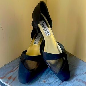 Brand New Amanda Women’s Black Shoe - Candy Style - 1 1/2” heel - size 7 1/2